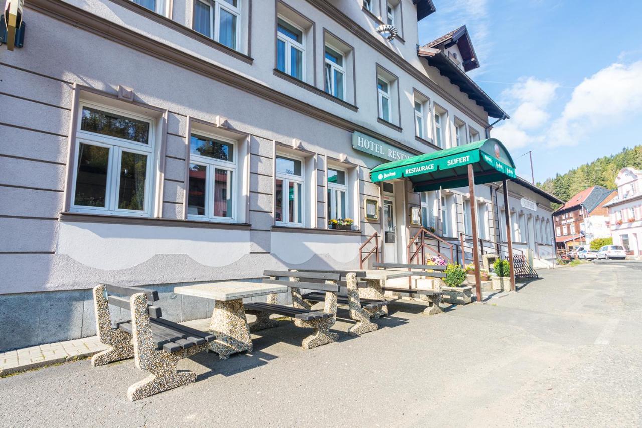 Hotel Seifert Nové Hamry Εξωτερικό φωτογραφία